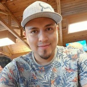 Meet your Posher, Camilo